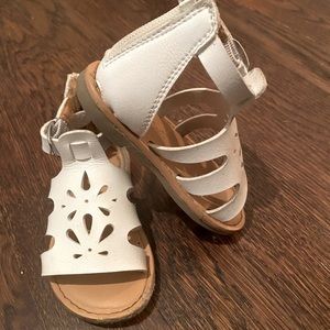 Girl toddler sandals - white size 5